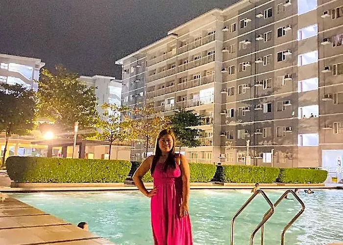 Hotel Trees Residences La Manila