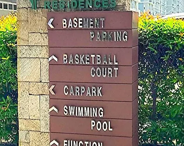 Hotel Trees Residences La Manila