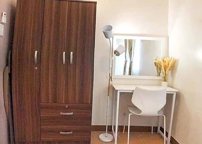 Hotel Trees Residences La Manila